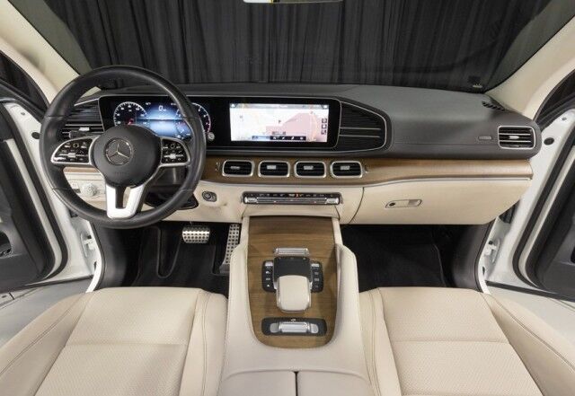 2023 Mercedes-Benz GLS 450 4MATIC ($95,780 MSRP) *AMG LINE * *NIGHT PACKAGE* DRIVER ASST PKG* *WARMTH & COMFORT PKG* *1-OWNER* *WARRANTY* San Diego CA