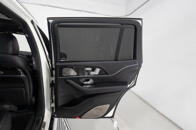 2023 Mercedes-Benz GLS 600 Maybach *FACTORY TWO-TONE* *4-SEAT CONFIGURATION* *REFRIGERATOR* *23s* San Diego CA