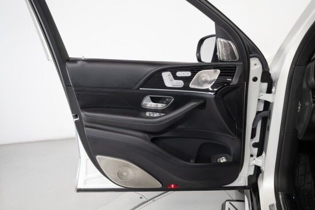 2023 Mercedes-Benz GLS 600 Maybach *FACTORY TWO-TONE* *4-SEAT CONFIGURATION* *REFRIGERATOR* *23s* San Diego CA