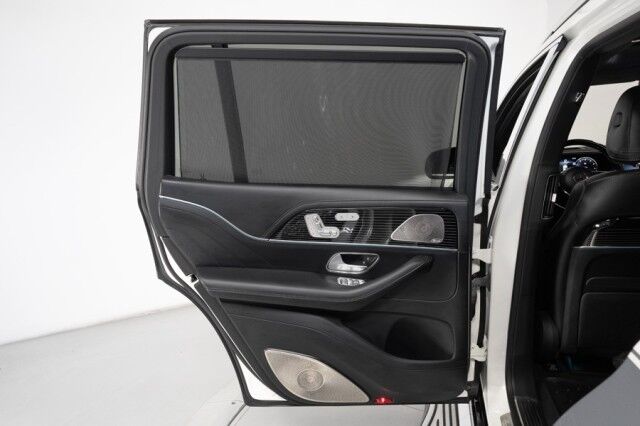 2023 Mercedes-Benz GLS 600 Maybach *FACTORY TWO-TONE* *4-SEAT CONFIGURATION* *REFRIGERATOR* *23s* San Diego CA