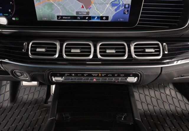 2023 Mercedes-Benz GLS 600 Maybach *FACTORY TWO-TONE* *4-SEAT CONFIGURATION* *REFRIGERATOR* *23s* San Diego CA
