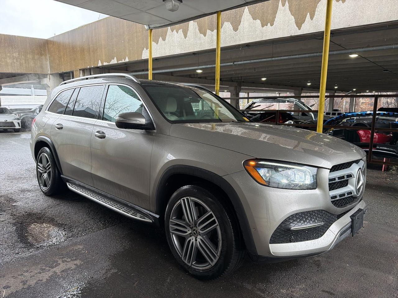 2023 Mercedes-Benz GLS