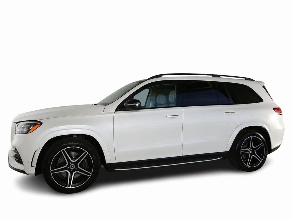 2023 Mercedes Benz GLS 580 4MATIC photo 4
