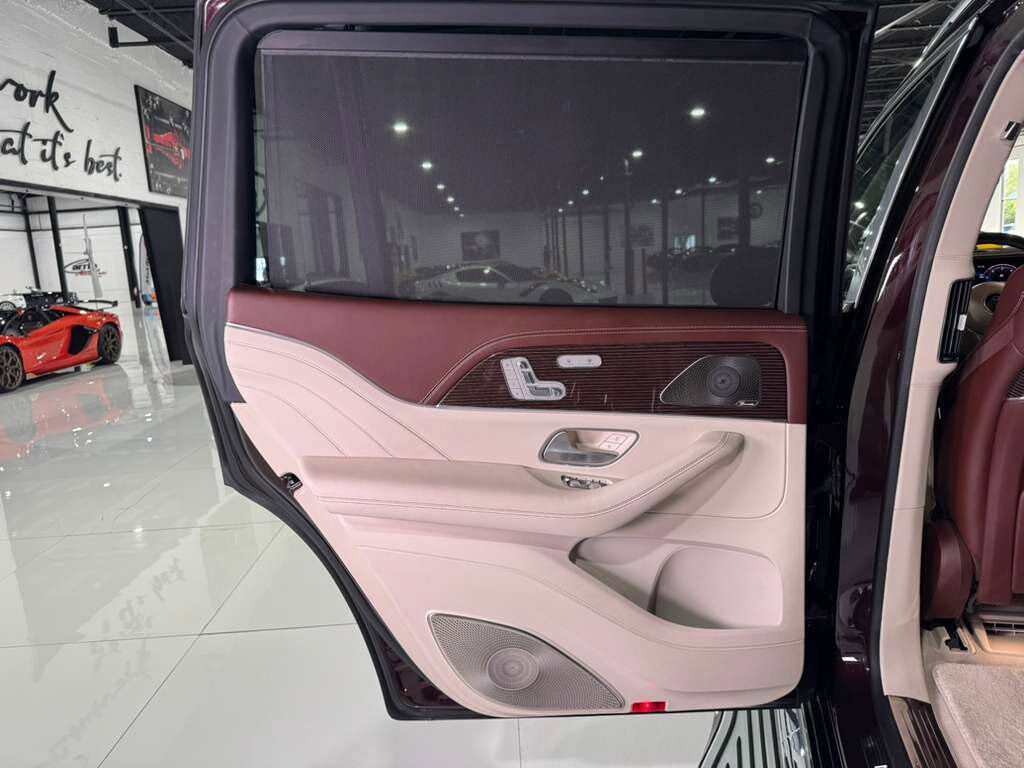 2023 Mercedes-Benz GLS Maybach GLS 600 FACTORY TWO-TONE!! Fort Lauderdale FL