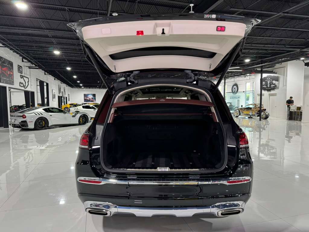 2023 Mercedes-Benz GLS Maybach GLS 600 FACTORY TWO-TONE!! Fort Lauderdale FL