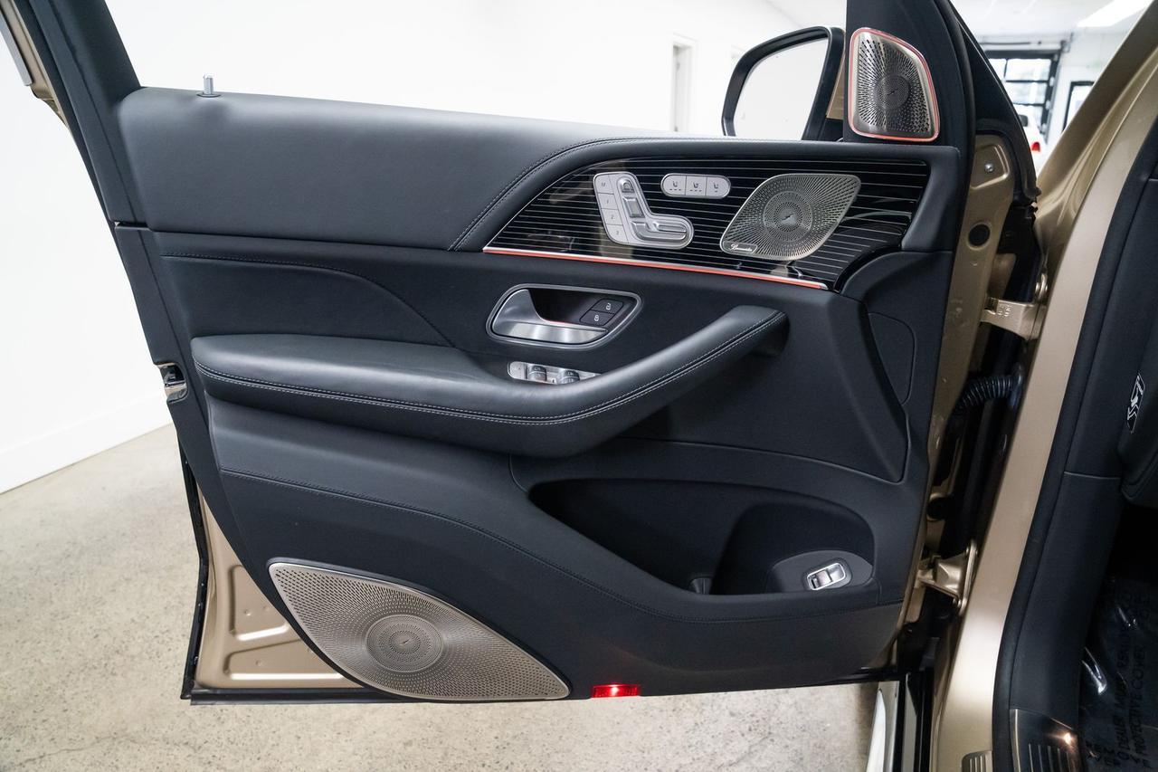 2023 Mercedes-Benz GLS Maybach GLS 600 Two Tone Paint Distronic Plus Portland OR