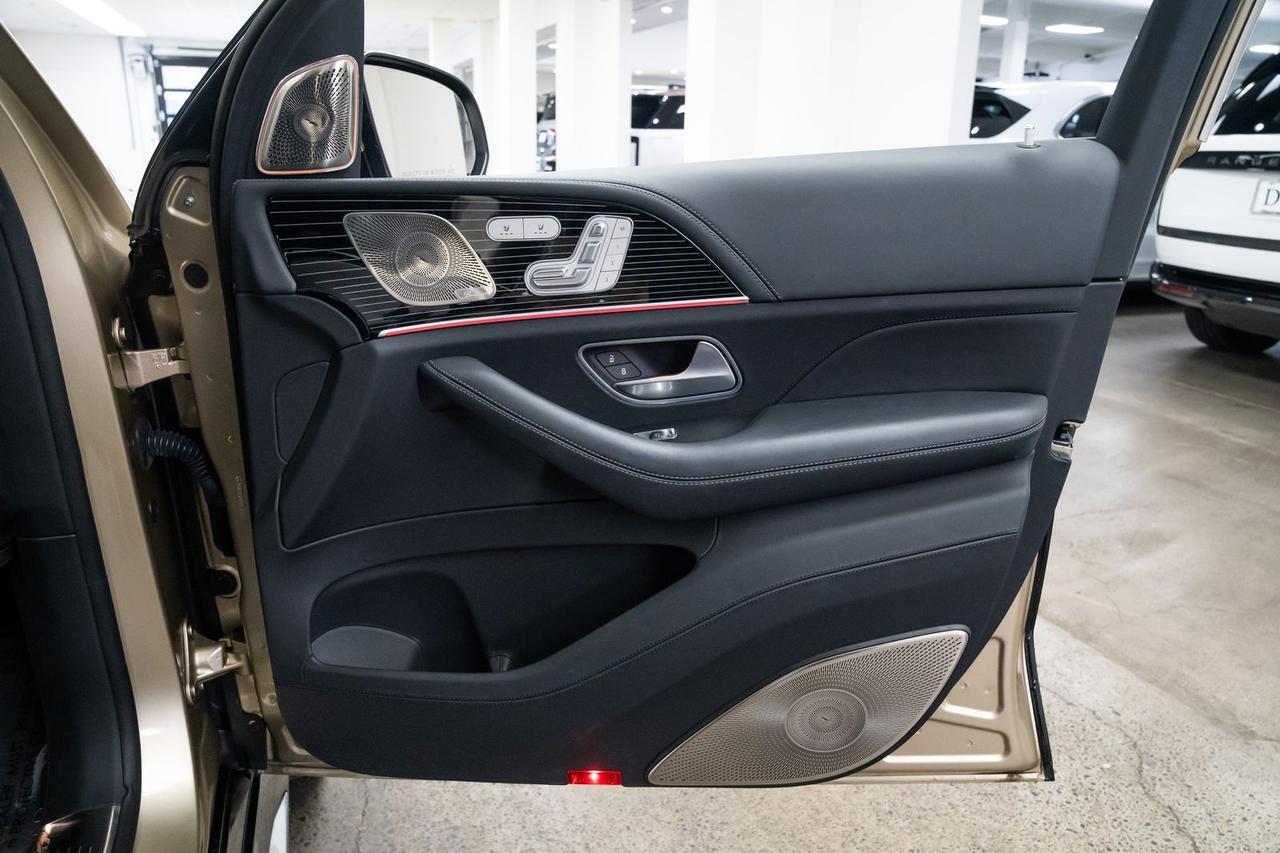 2023 Mercedes-Benz GLS Maybach GLS 600 Two Tone Paint Distronic Plus Portland OR