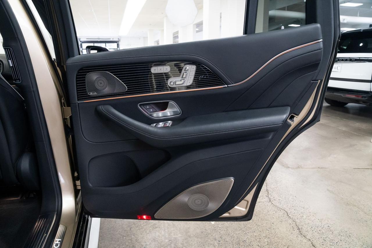 2023 Mercedes-Benz GLS Maybach GLS 600 Two Tone Paint Distronic Plus Portland OR