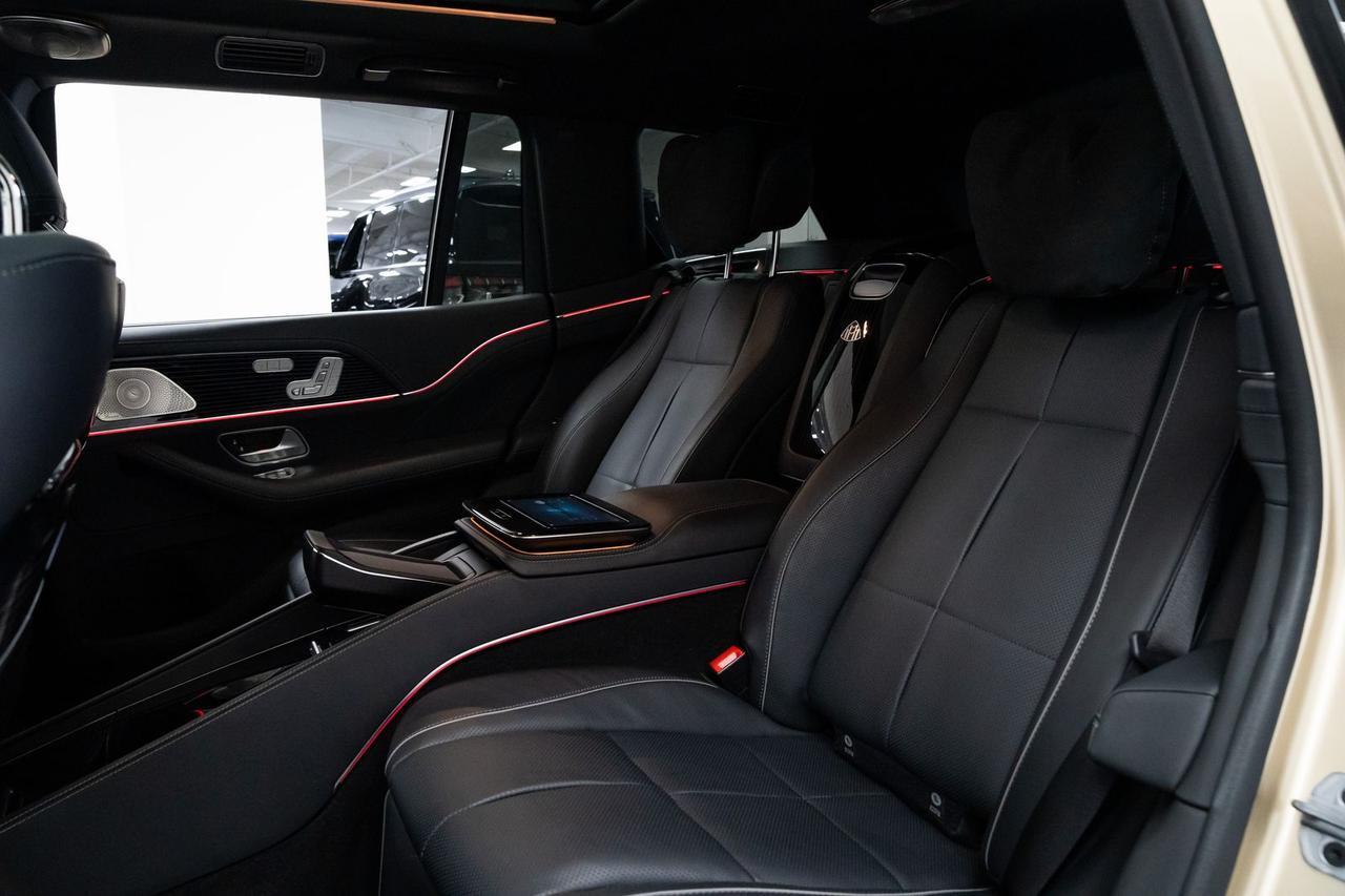 2023 Mercedes-Benz GLS Maybach GLS 600 Two Tone Paint Distronic Plus Portland OR