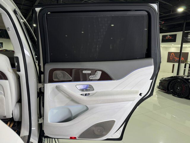 2023 Mercedes-Benz GLS Maybach GLS 600 designo Diamond White paint, Burmester 4D, Exclusive Nappa leather AND MUCH MORE!!! Fort Lauderdale FL