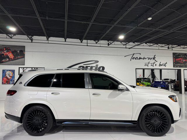 2023 Mercedes-Benz GLS Maybach GLS 600 designo Diamond White paint, Burmester 4D, Exclusive Nappa leather AND MUCH MORE!!! Fort Lauderdale FL