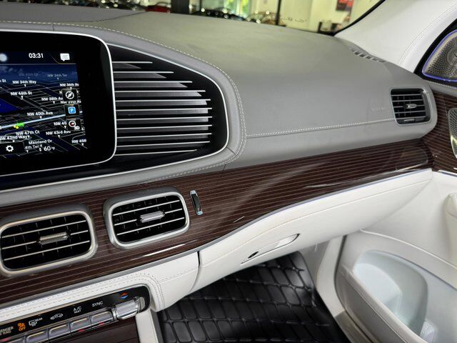 2023 Mercedes-Benz GLS Maybach GLS 600 designo Diamond White paint, Burmester 4D, Exclusive Nappa leather AND MUCH MORE!!! Fort Lauderdale FL