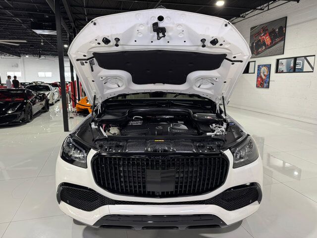 2023 Mercedes-Benz GLS Maybach GLS 600 designo Diamond White paint, Burmester 4D, Exclusive Nappa leather AND MUCH MORE!!! Fort Lauderdale FL