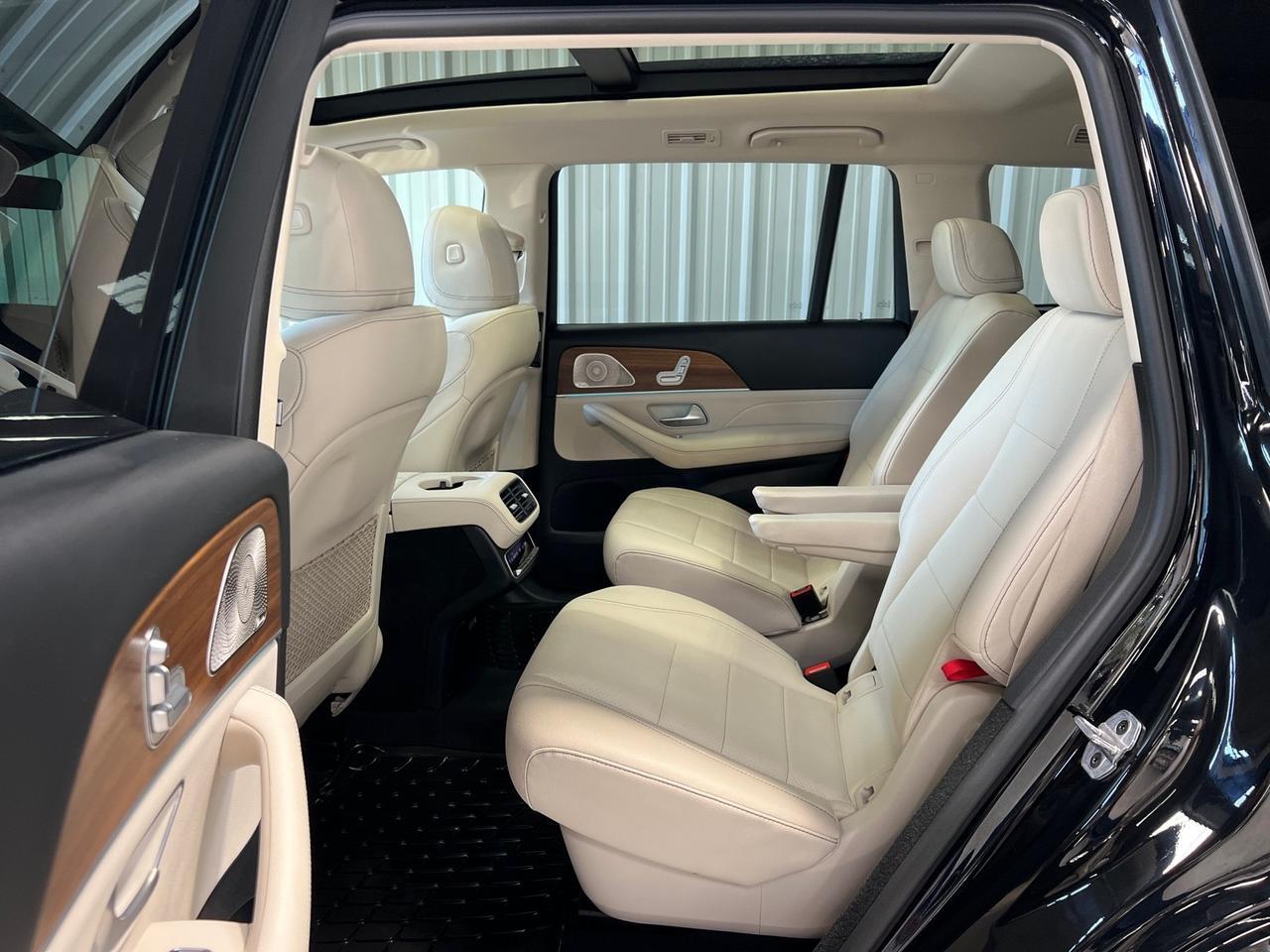 2023 Mercedes-Benz GLS450 Driver Assist Pkg, Night Pkg, AMG Line Pkg, Captain's Chairs, Air Fragrance System Houston TX