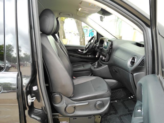 2023 Mercedes-Benz Metris Metris Plano TX