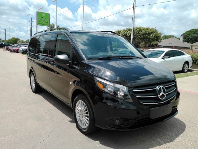 2023 Mercedes-Benz Metris Metris
