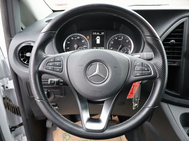 2023 Mercedes-Benz Metris Passenger Oshkosh WI