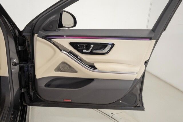 2023 Mercedes-Benz S-Class S 500 4MATIC ($123,780 MSRP) *AMG LINE* *NIGHT PACKAGE* *27K MILES* *WARRANTY* San Diego CA