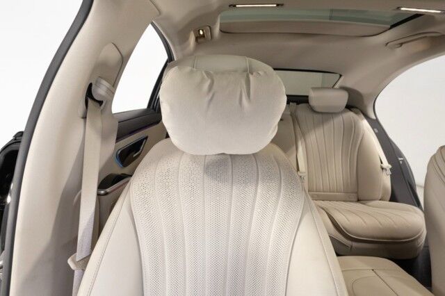 2023 Mercedes-Benz S-Class S 500 4MATIC ($123,780 MSRP) *AMG LINE* *NIGHT PACKAGE* *27K MILES* *WARRANTY* San Diego CA