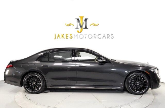 2023 Mercedes-Benz S-Class S 500 4MATIC ($123,780 MSRP) *AMG LINE* *NIGHT PACKAGE* *27K MILES* *WARRANTY* San Diego CA