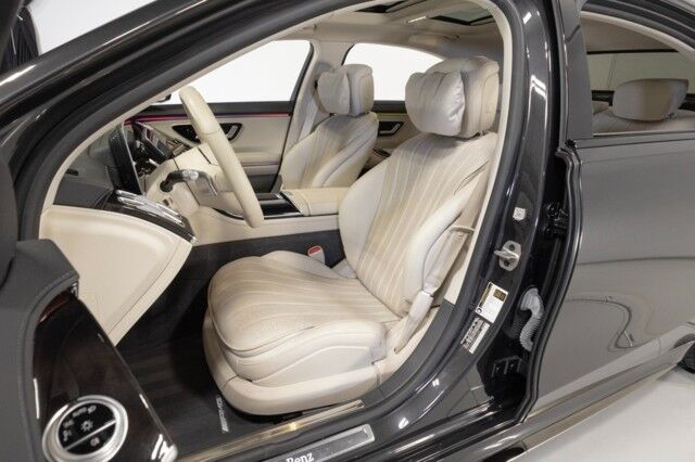 2023 Mercedes-Benz S-Class S 500 4MATIC ($123,780 MSRP) *AMG LINE* *NIGHT PKG* *27K MILES* *WARRANTY* San Diego CA