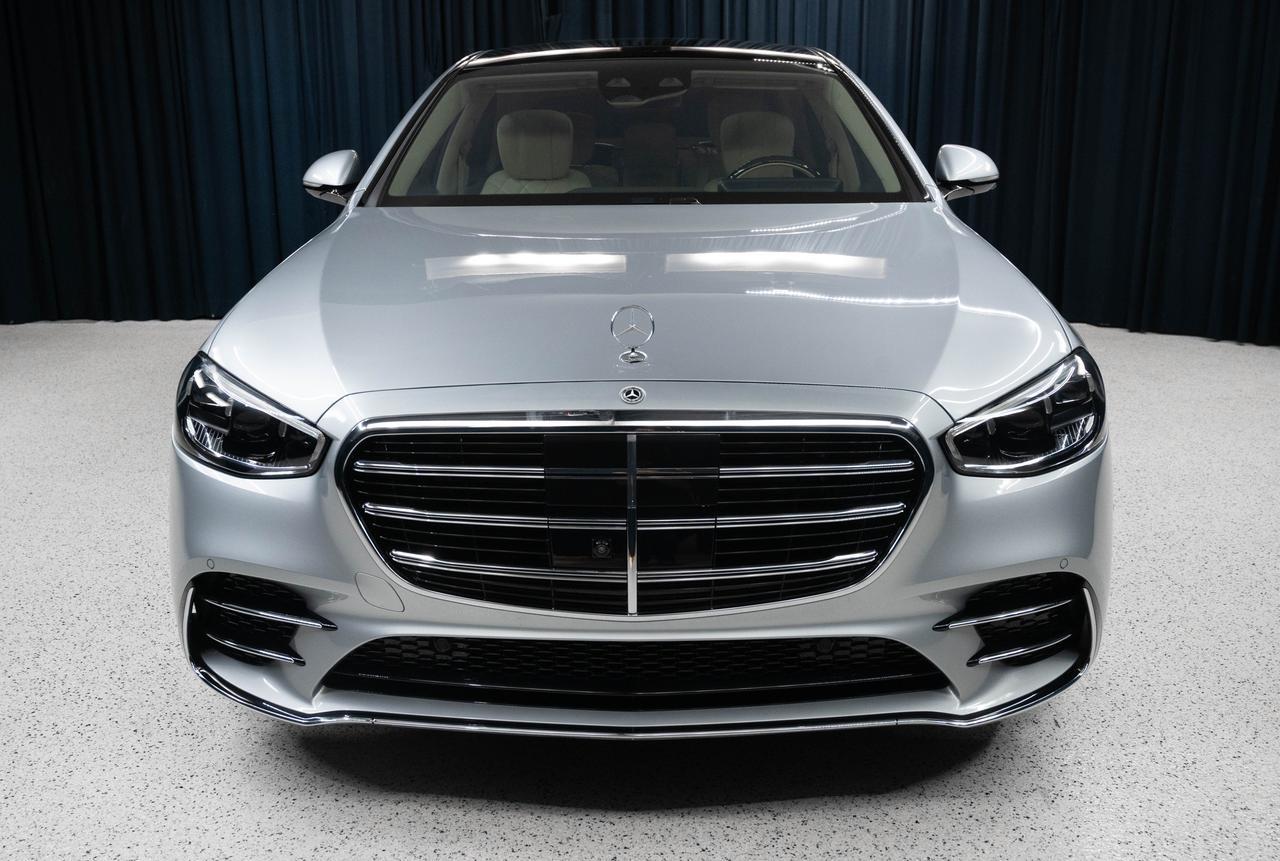 2023 Mercedes-Benz S-Class S 580 4MATIC&reg; Sedan
