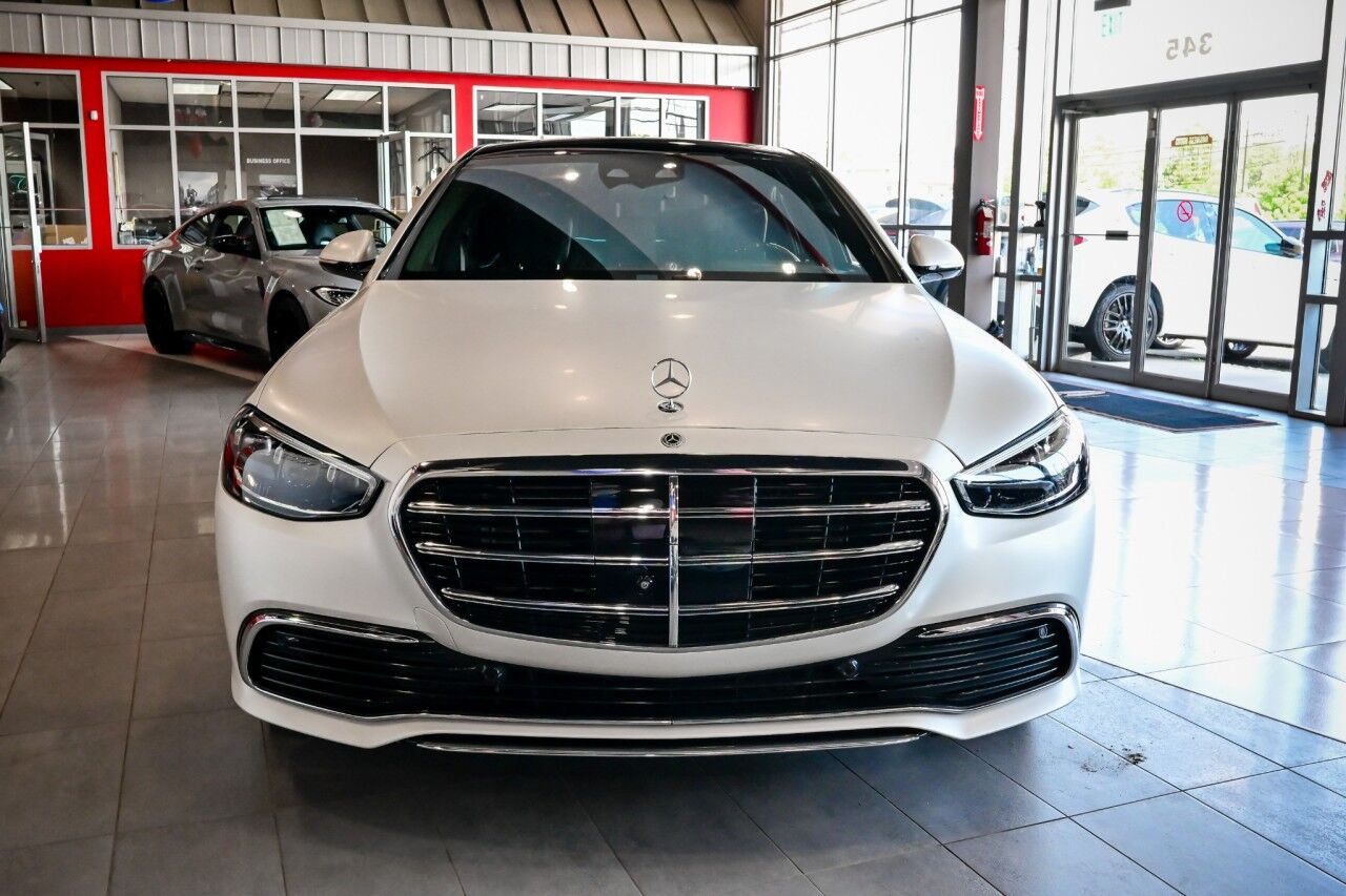 2023 Mercedes-Benz S-Class S 580, Luxury Line, 3D Technology, 20'' Wheels, Heated and Ventilated Front and Rear Seats