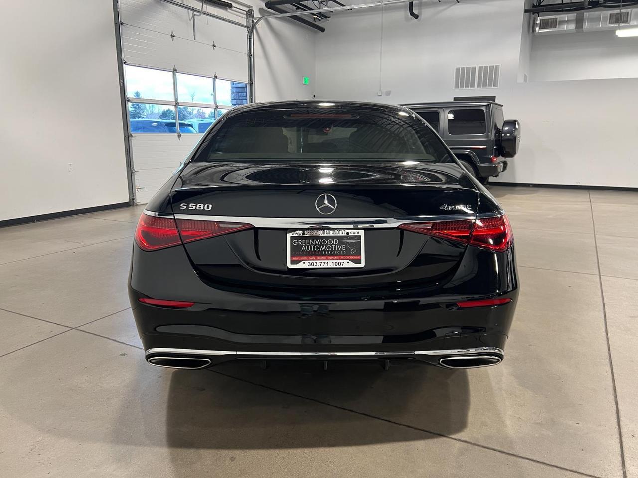 2023 Mercedes Benz S 580 4MATIC photo 4
