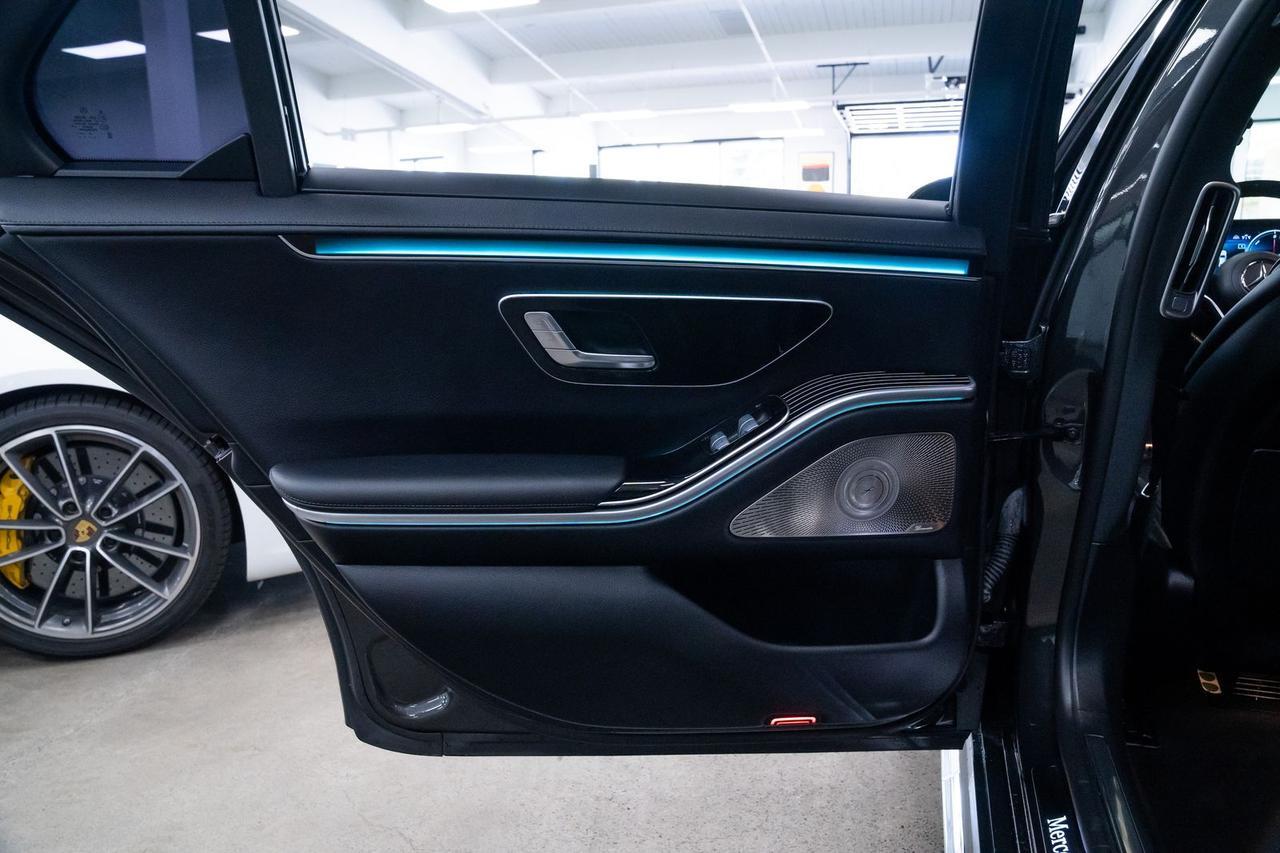2023 Mercedes-Benz S-Class S 580e Night Package AMG Line Rear Axle Steering Portland OR