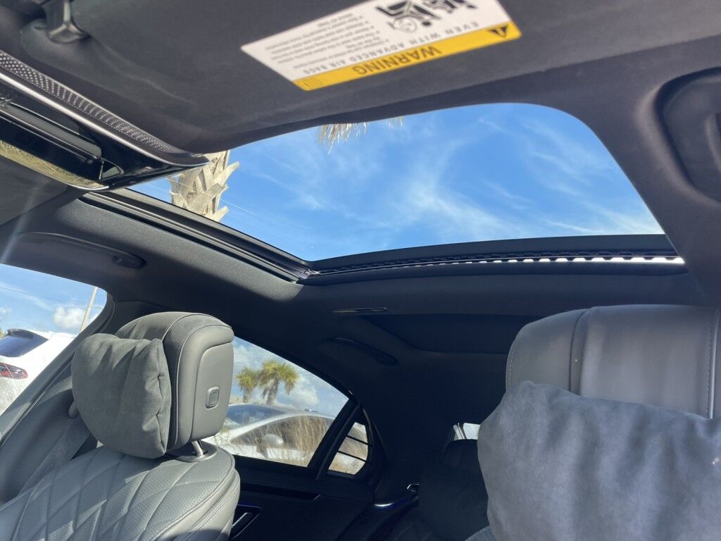 2023 Mercedes-Benz S580 ORIGINAL MSRP $139575~COMFORT PKG~AMG LINE PKG~3D INSTRUMENT CLUSTER~NIGHT PKG~TOO MANY OTIONS TO LIST~ONLINE FINANCE AND SHIPPING AVAILABLE!!!! Sarasota FL