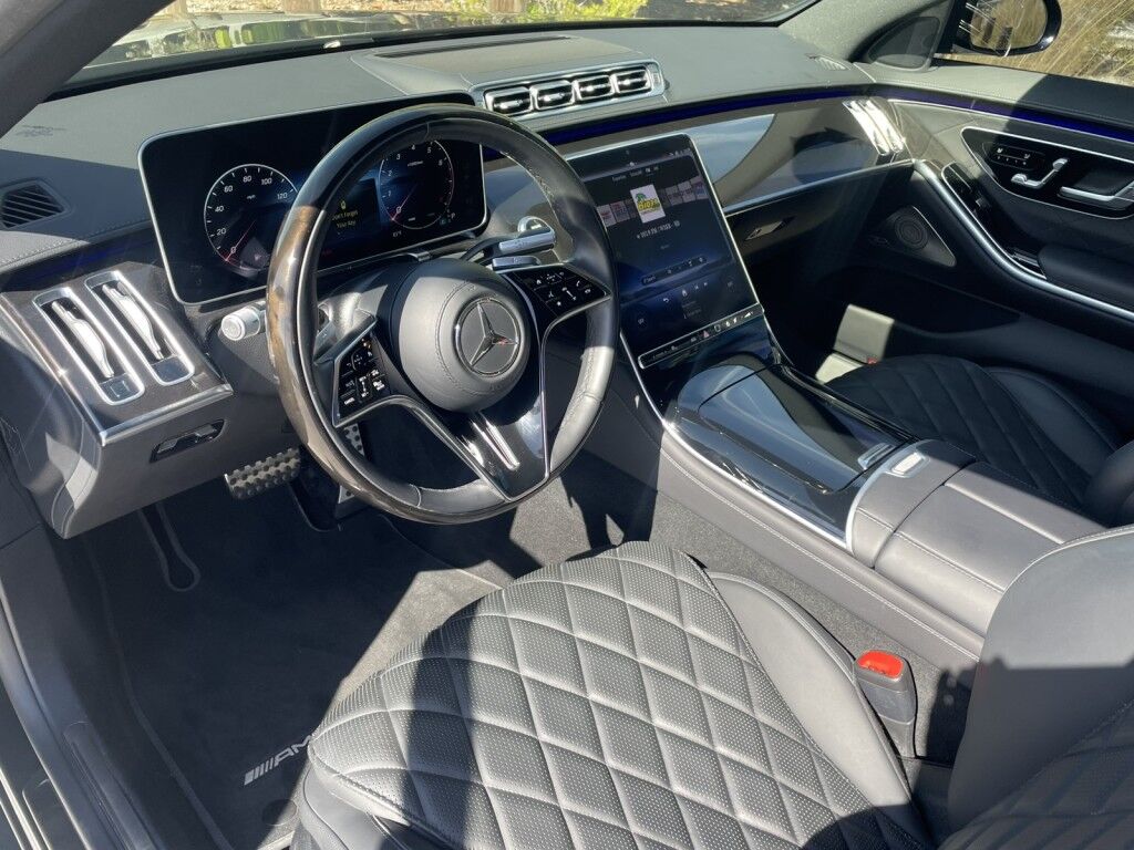 2023 Mercedes-Benz S580 ORIGINAL MSRP $139575~COMFORT PKG~AMG LINE PKG~3D INSTRUMENT CLUSTER~NIGHT PKG~TOO MANY OTIONS TO LIST~ONLINE FINANCE AND SHIPPING AVAILABLE!!!! Sarasota FL