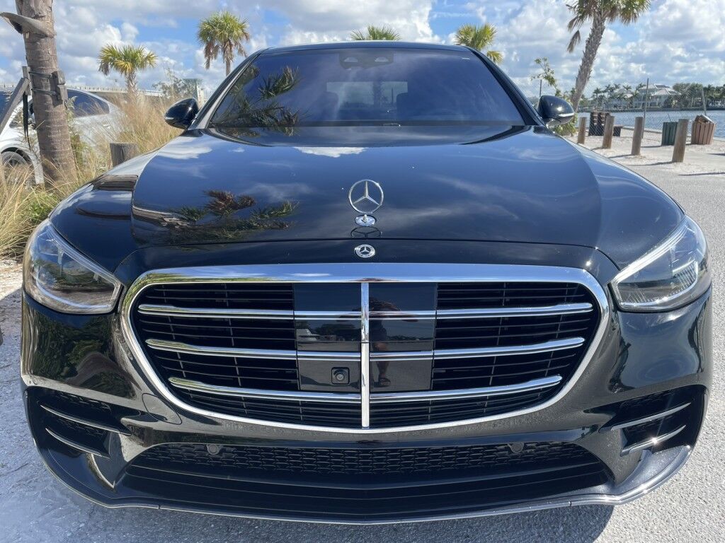 2023 Mercedes-Benz S580 ORIGINAL MSRP $139575~COMFORT PKG~AMG LINE PKG~3D INSTRUMENT CLUSTER~NIGHT PKG~TOO MANY OTIONS TO LIST~ONLINE FINANCE AND SHIPPING AVAILABLE!!!! Sarasota FL