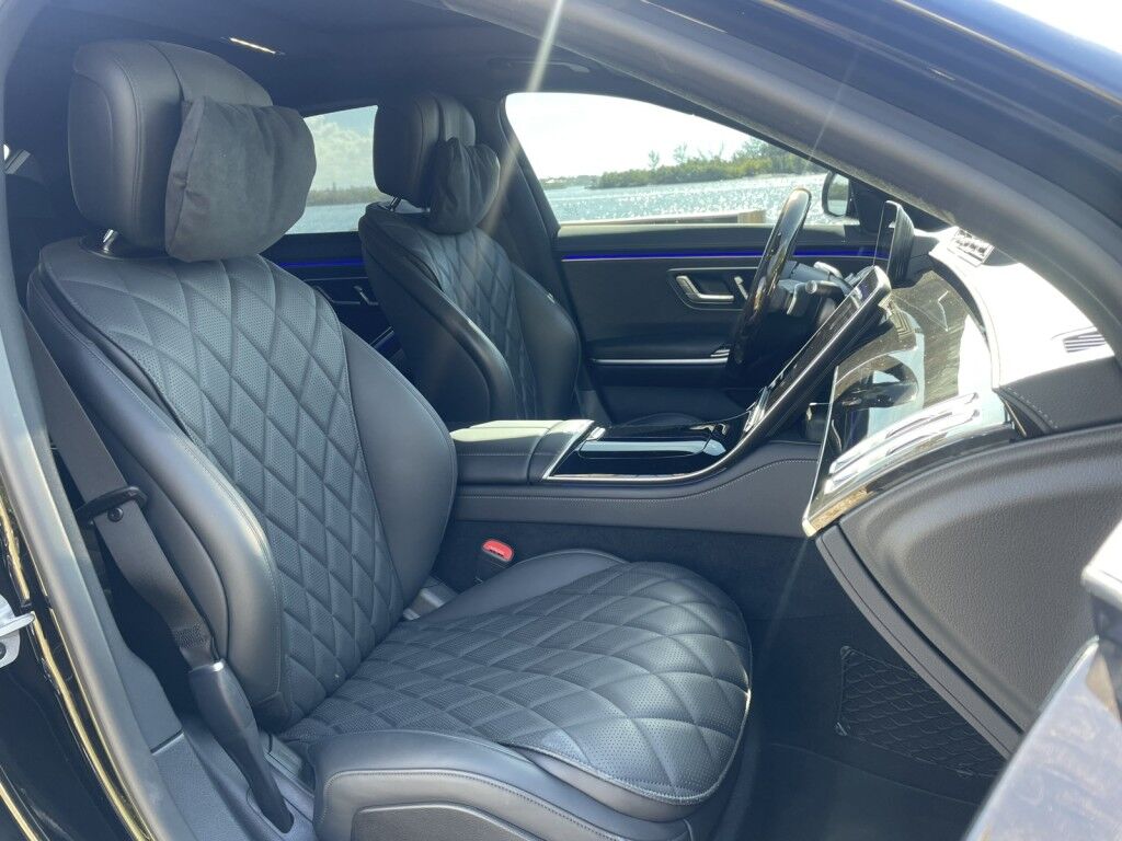 2023 Mercedes-Benz S580~ORIGINAL MSRP $139575~COMFORT PKG~AMG LINE PKG~3D INSTRUMENT CLUSTER~NIGHT PKG~TOO MANY OTIONS TO LIST~ONLINE FINANCE AND SHIPPING AVAILABLE!!!! S 580 Sarasota FL