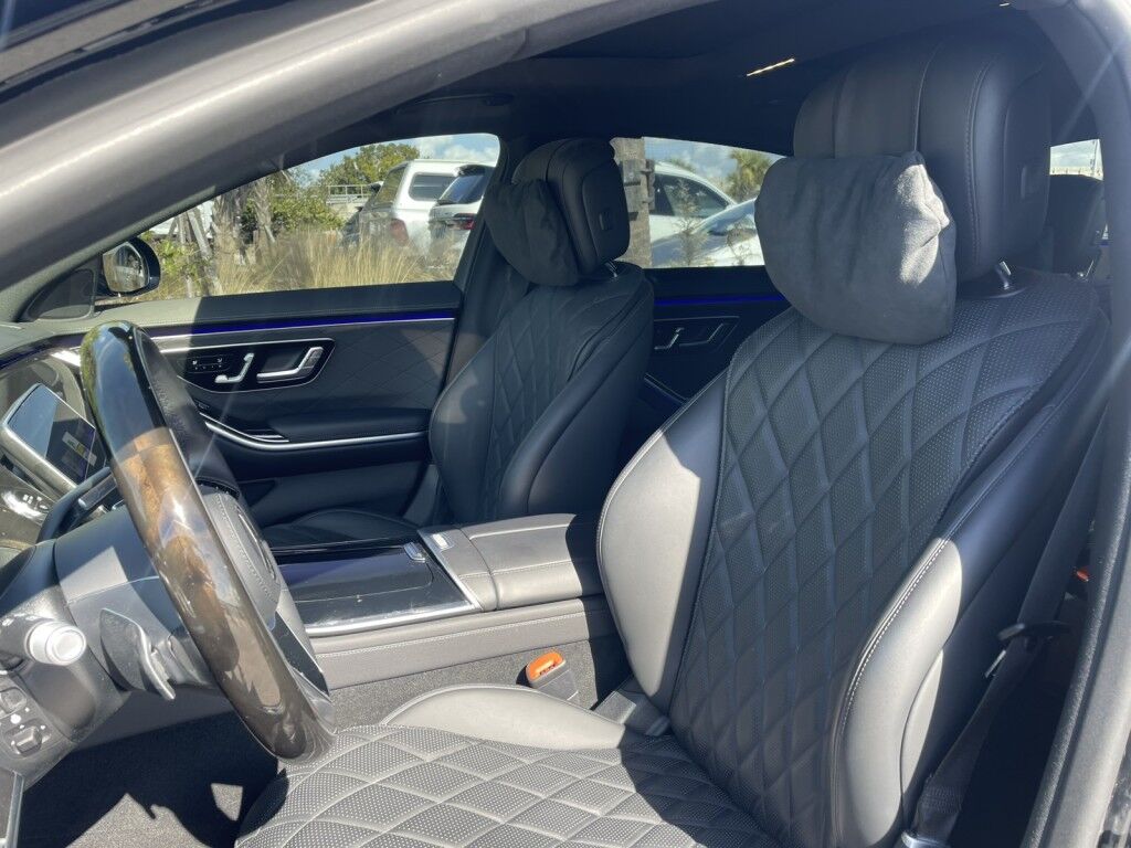 2023 Mercedes-Benz S580~ORIGINAL MSRP $139575~COMFORT PKG~AMG LINE PKG~3D INSTRUMENT CLUSTER~NIGHT PKG~TOO MANY OTIONS TO LIST~ONLINE FINANCE AND SHIPPING AVAILABLE!!!! S 580 Sarasota FL