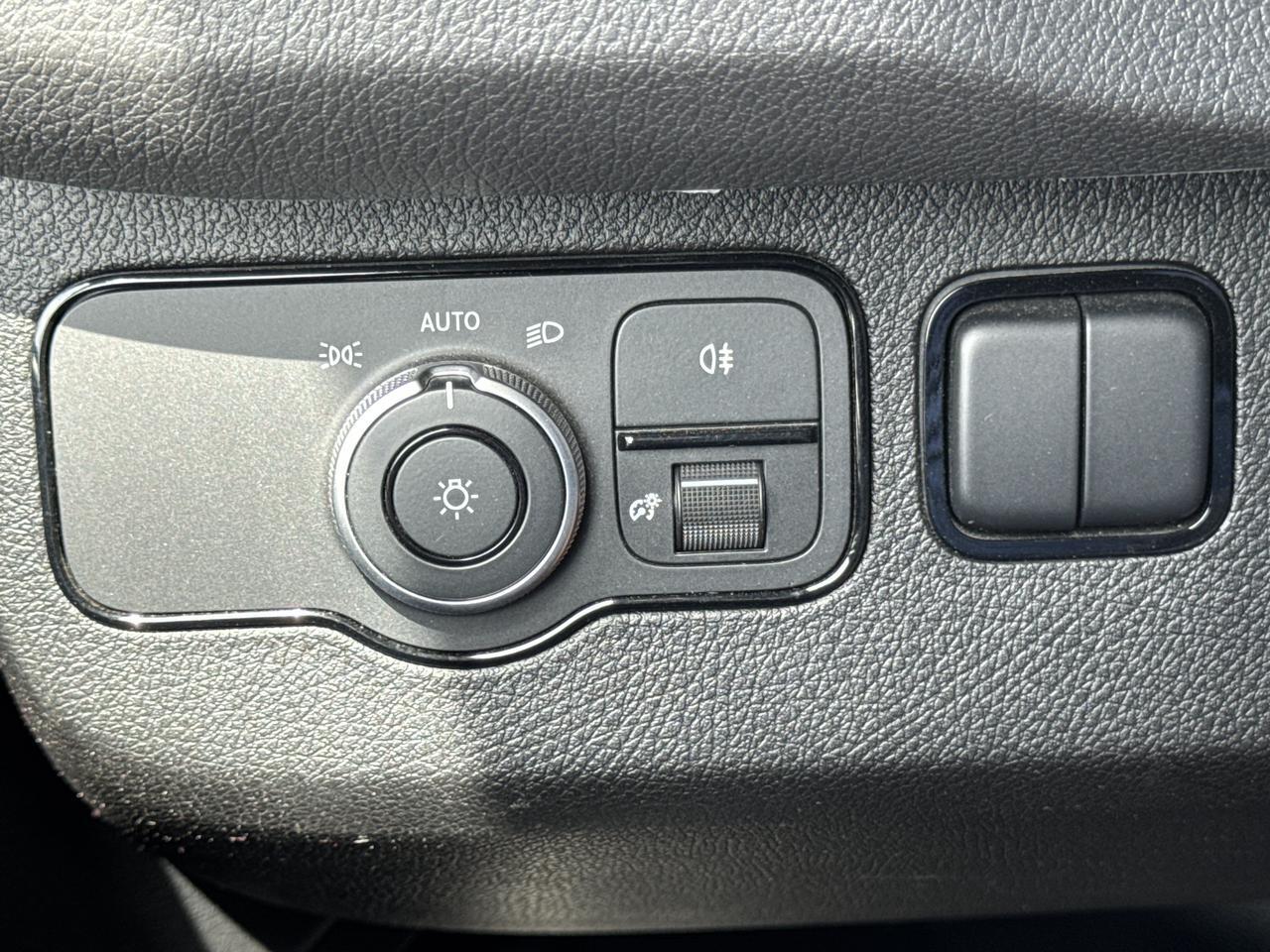 2023 Mercedes-Benz SPRINTER Cargo 144 WB San Antonio TX