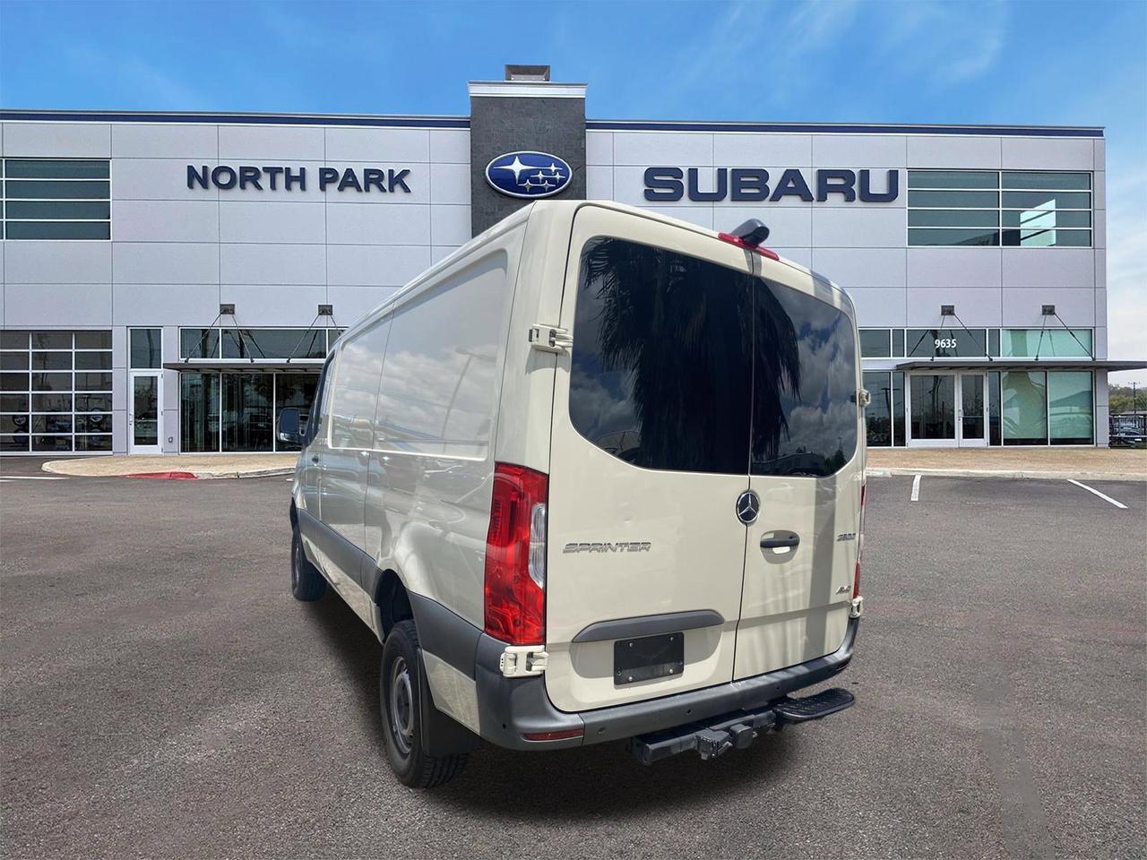 2023 Mercedes-Benz SPRINTER Cargo 144 WB
