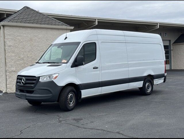 2023 Mercedes-Benz Sprinter Cargo Van
