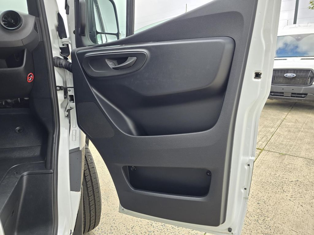 2023 Mercedes-Benz Sprinter 2500 Cargo 170 WB Concord NC