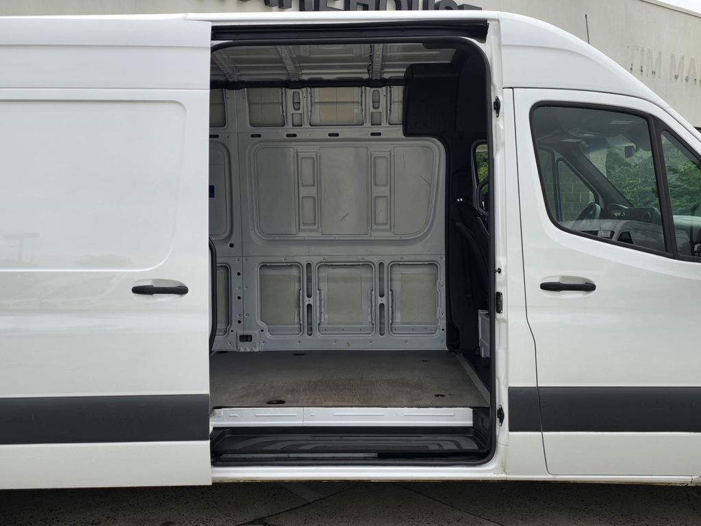 2023 Mercedes-Benz Sprinter 2500 Cargo 170 WB Concord NC