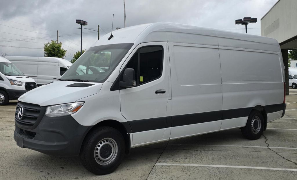 2023 Mercedes-Benz Sprinter 2500 Cargo 170 WB Concord NC