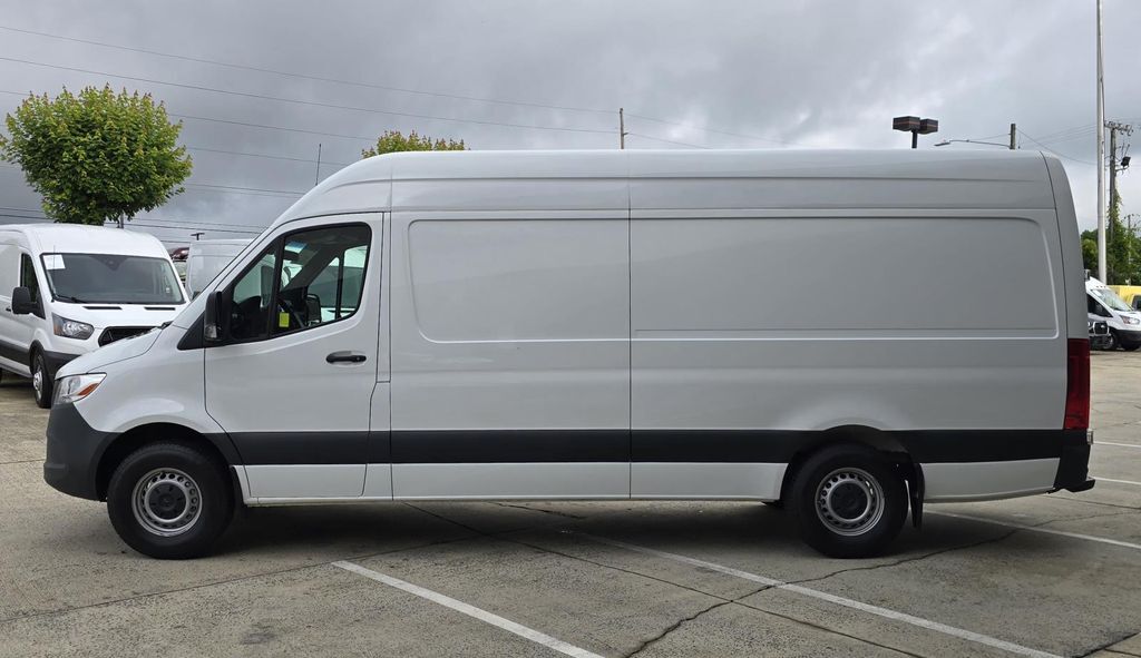 2023 Mercedes-Benz Sprinter 2500 Cargo 170 WB Concord NC