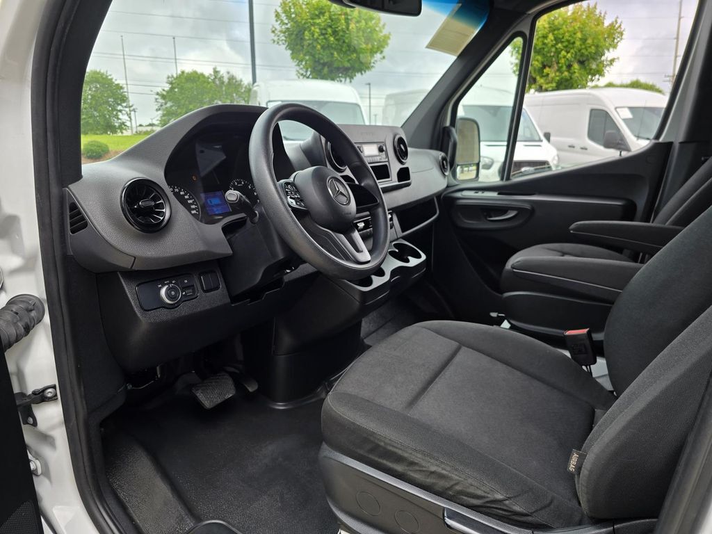 2023 Mercedes-Benz Sprinter 2500 Cargo 170 WB Concord NC