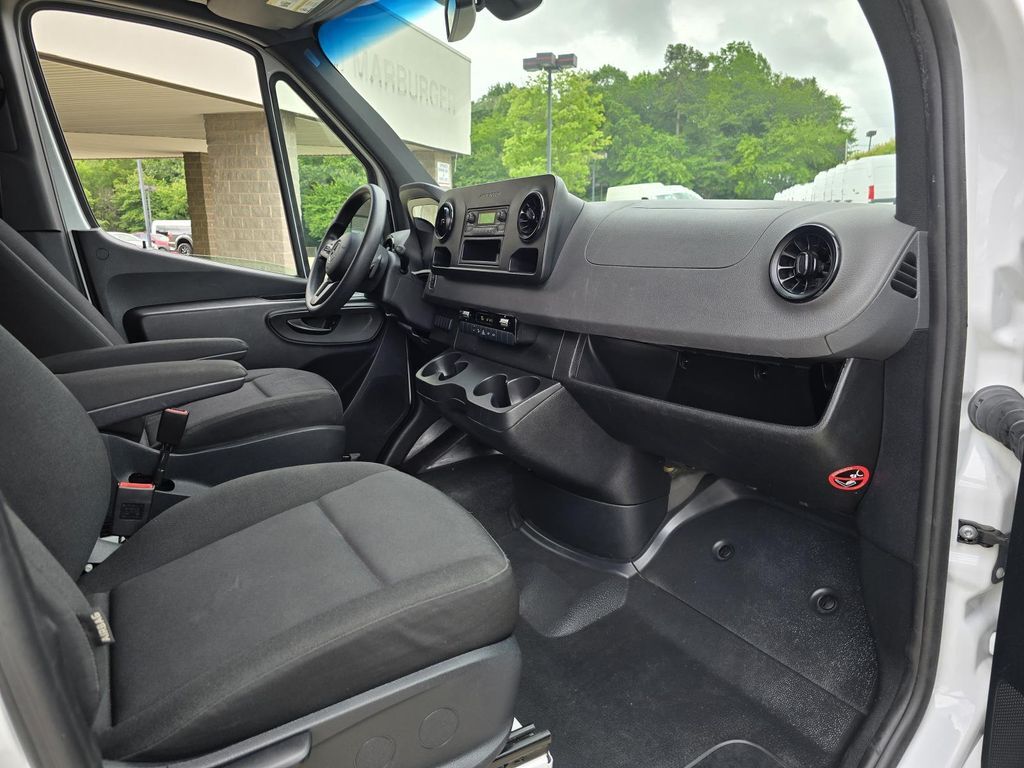 2023 Mercedes-Benz Sprinter 2500 Cargo 170 WB Concord NC
