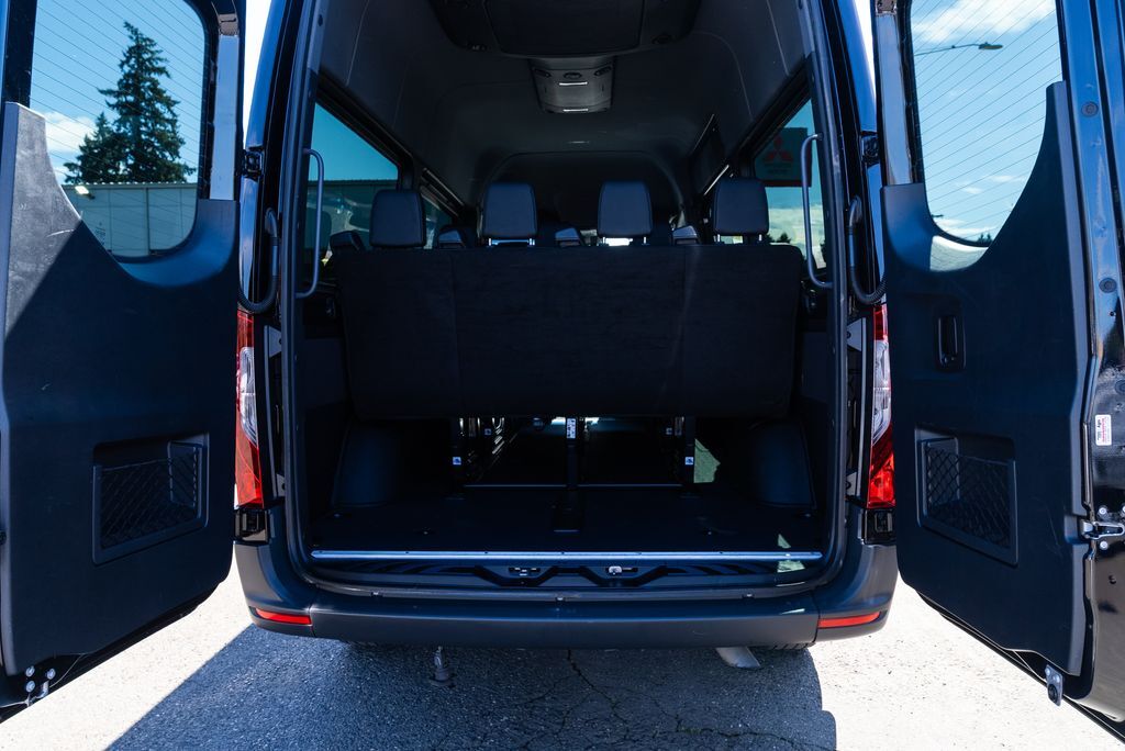 2023 Mercedes-Benz Sprinter 2500 Passenger 144 WB Milwaukie OR