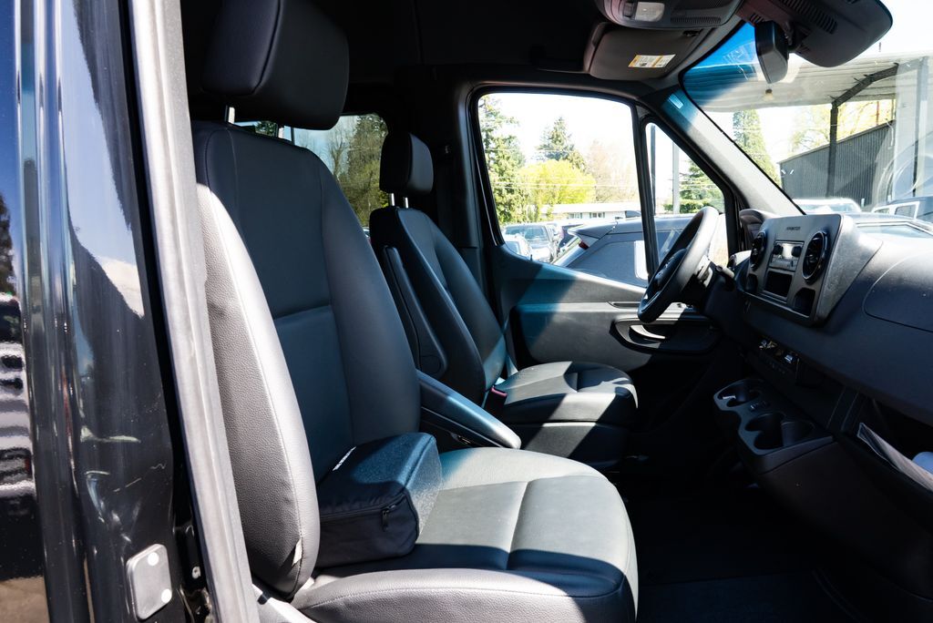 2023 Mercedes-Benz Sprinter 2500 Passenger 144 WB Milwaukie OR