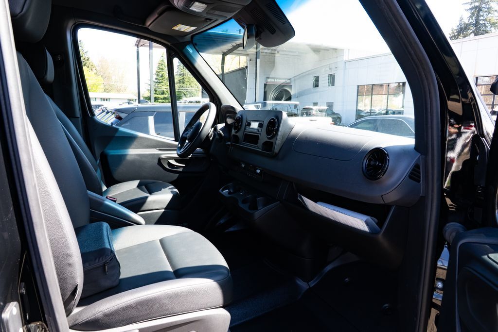 2023 Mercedes-Benz Sprinter 2500 Passenger 144 WB Milwaukie OR