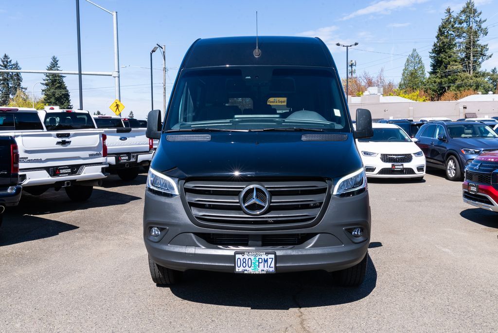 2023 Mercedes-Benz Sprinter 2500 Passenger 144 WB Milwaukie OR