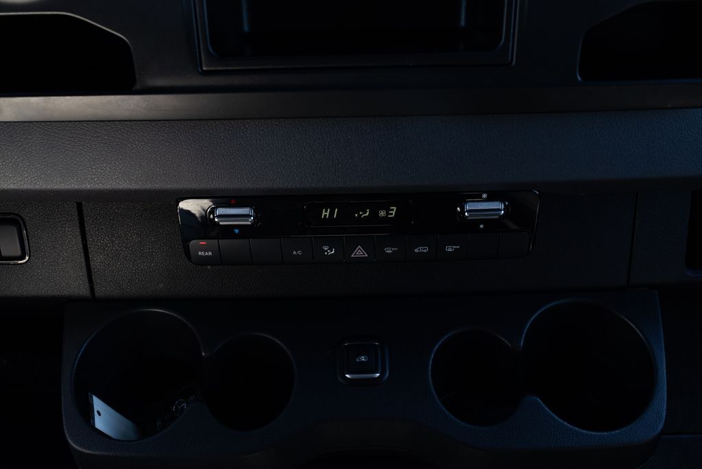 2023 Mercedes-Benz Sprinter 2500 Passenger 144 WB Milwaukie OR