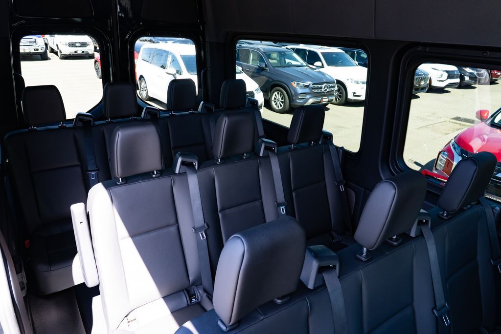 2023 Mercedes-Benz Sprinter 2500 Passenger 144 WB Milwaukie OR