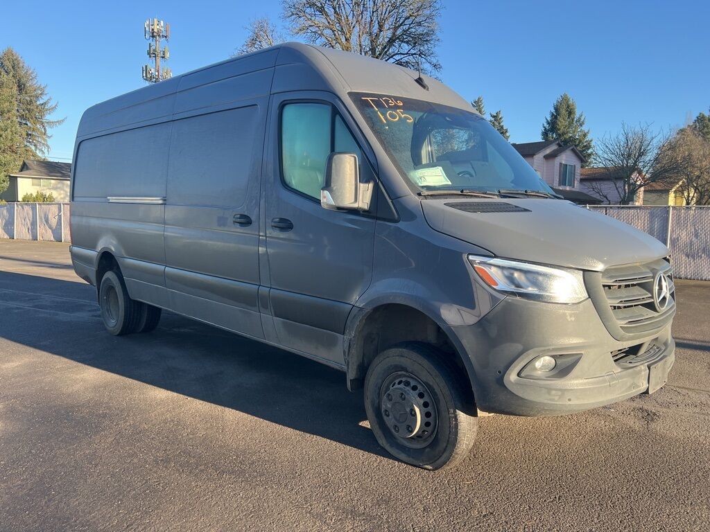 2023 Mercedes-Benz Sprinter 3500 Crew 170 in. WB